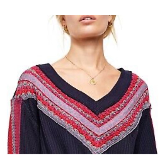 FREE PEOPLE Navy Blue Thermal Long Sleeve V-Neck Sweater - Picture 3 of 11